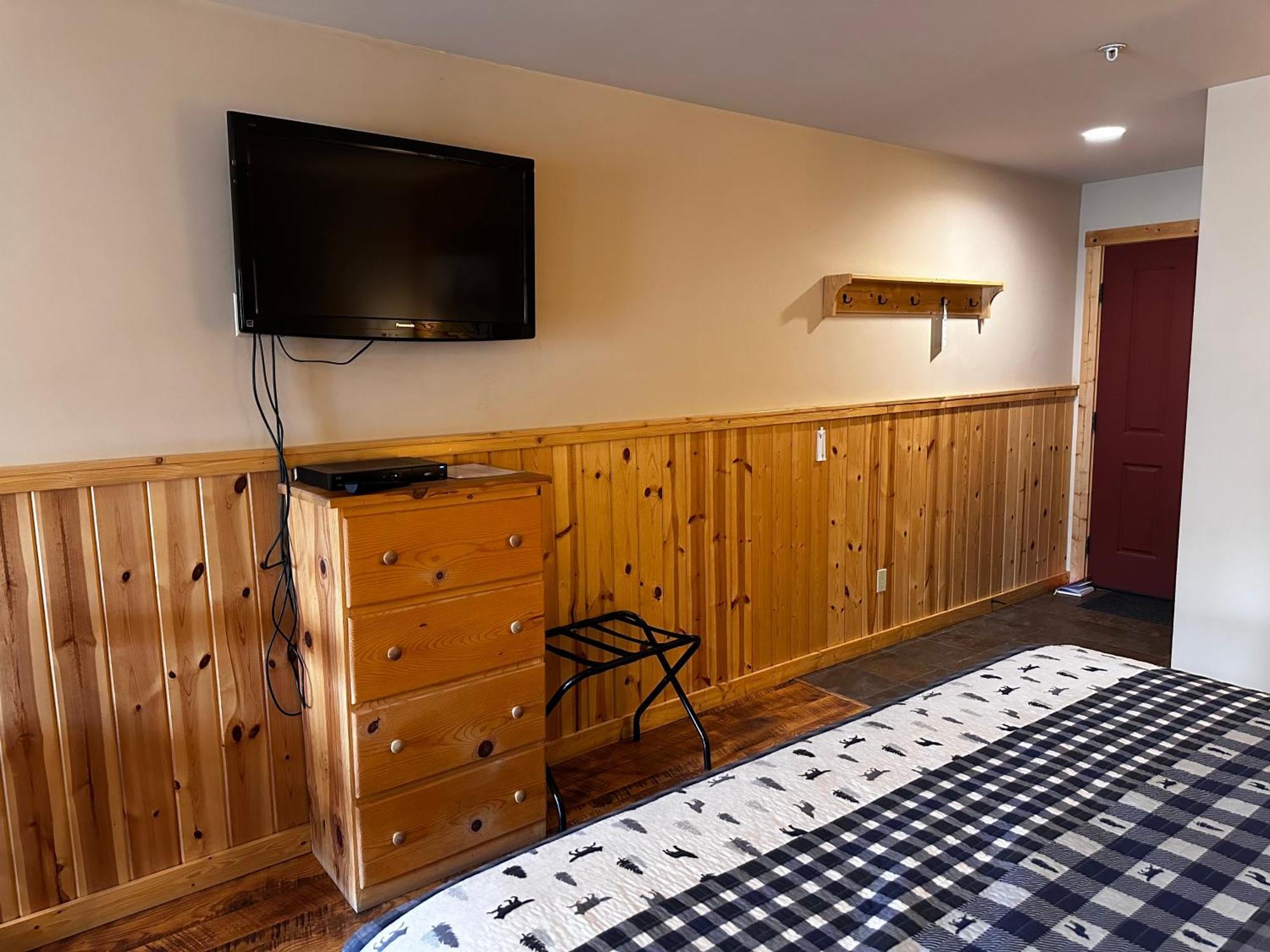 Methow River Lodge And Cabins Уинтроп Екстериор снимка